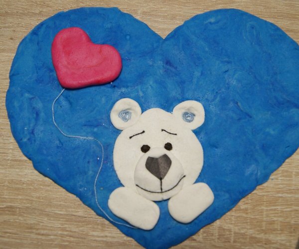 Мишка с сердечком поделка