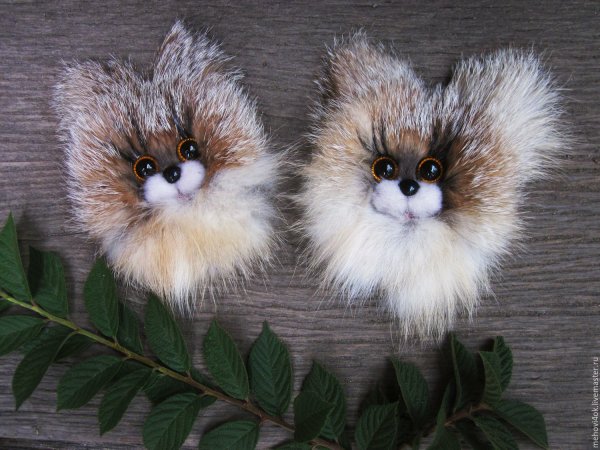 Брошки с мехом