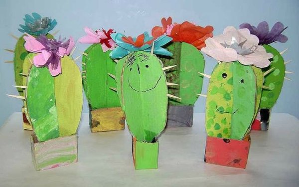 Конструирование из бумаги Кактус