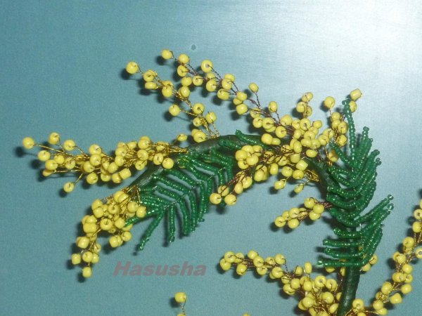 Ветка мимозы поделка