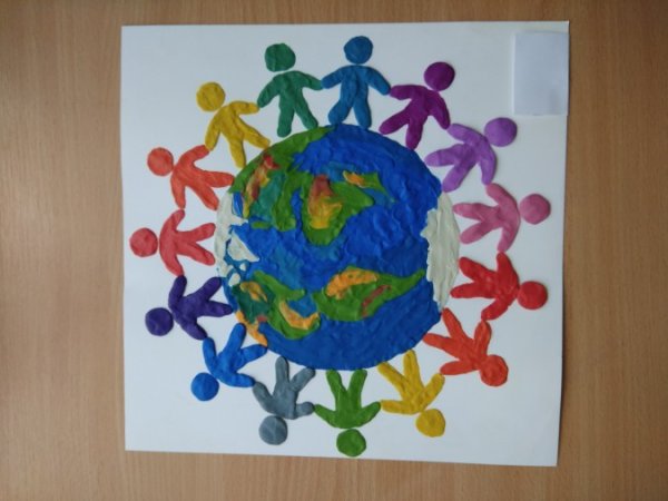 Мир на земле поделка