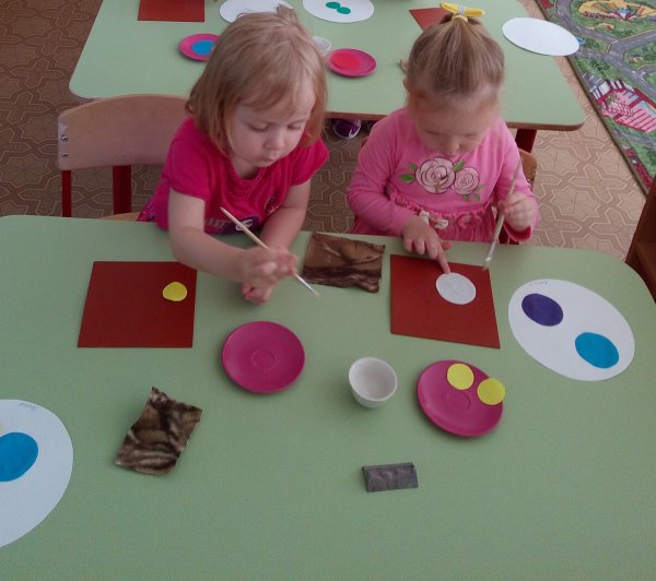 Аппликация мой веселый звонкий мяч ясельная группа