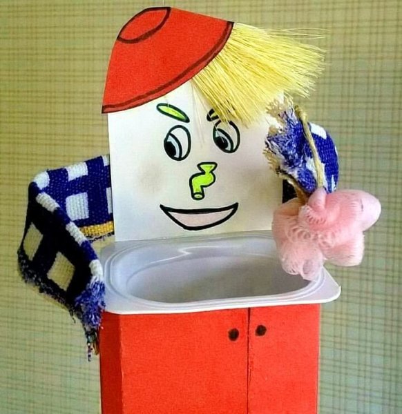 Мойдодыр поделка из бросового материала