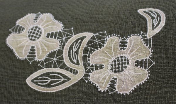 Японские Молы вышивка