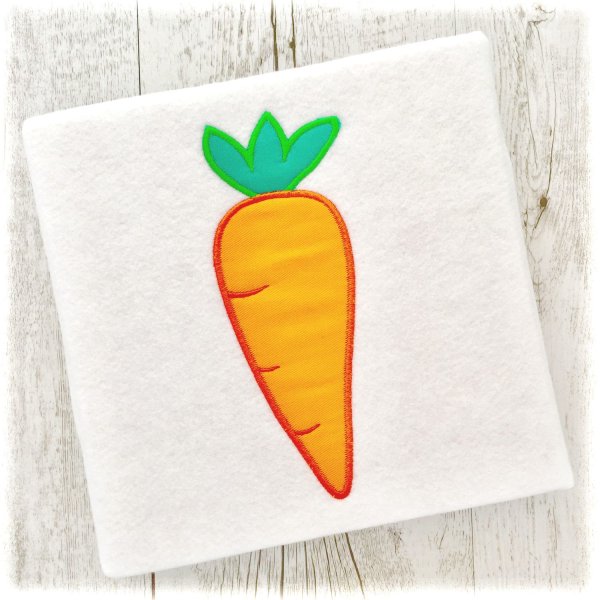 Аппликация из ткани морковка