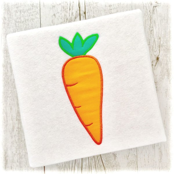 Аппликация из ткани морковка