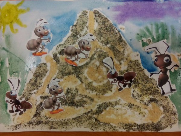Поделка Муравейник