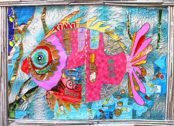 Аппликация из мусора