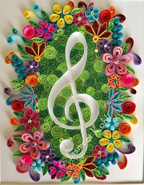 Скрипичный ключ в технике квиллинг