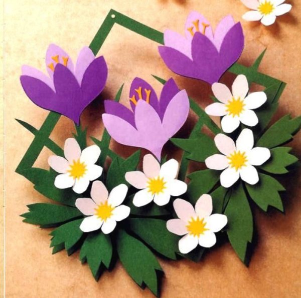 Цветы из картона