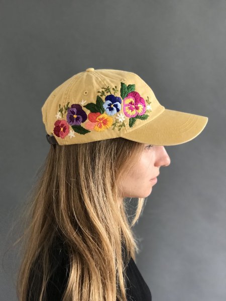 Шляпка с цветочками