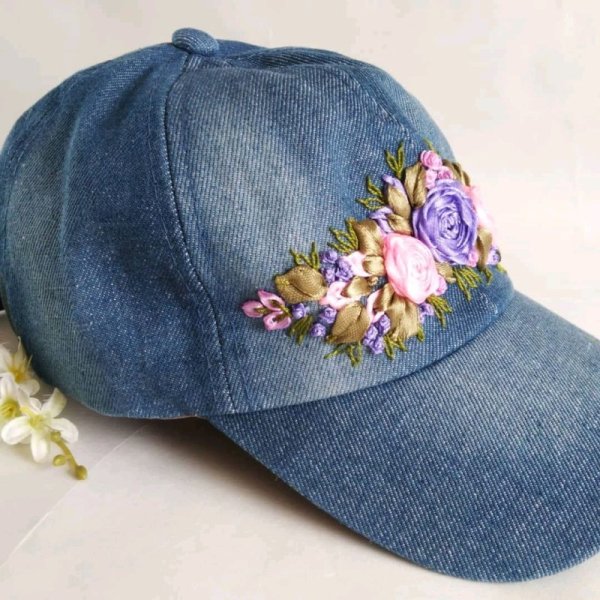 Вышивка на кепке