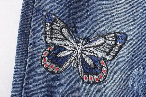 Аппликация на джинсе