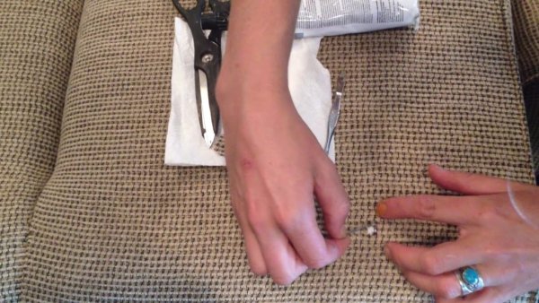 Заплатка на диван