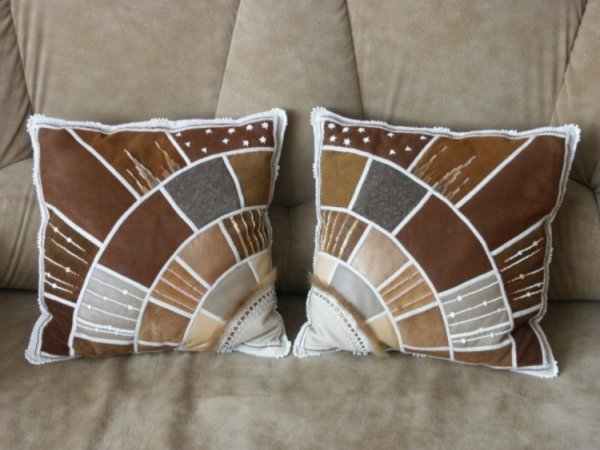 Подушки из остатков мебельной ткани
