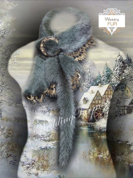 Жилет с аппликацией из меха