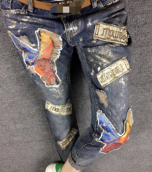 Стильные заплатки на джинсы