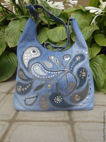 Декор сумки из джинсовой ткани