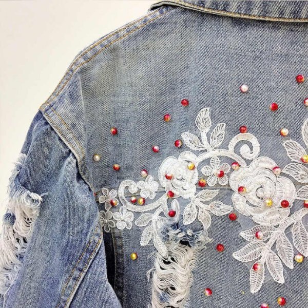 Украсить джинсовую куртку кружевом