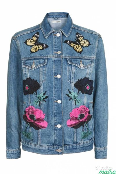 Вышивка на джинсовой куртке