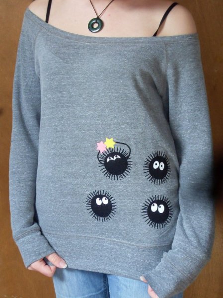 Кофта с аппликацией для женщин