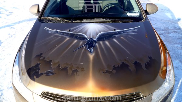 Аэрография на капот автомобиля