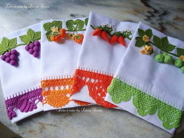 Вязаная кайма полотенцем