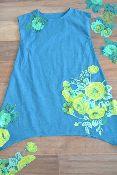 Аппликация на льняной одежде