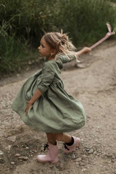 Платье из льна для девочки