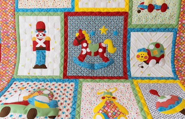 Детские одеяла с аппликацией