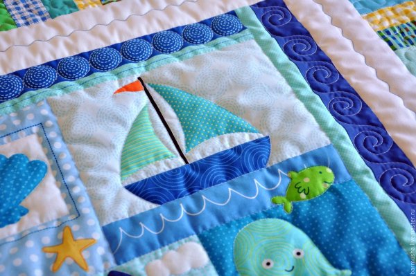 Детское лоскутное одеяло