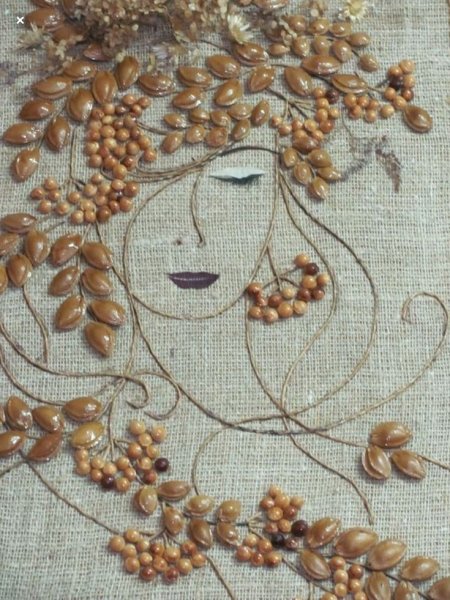 Панно из природного материала