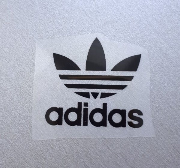 Термотрансфер adidas