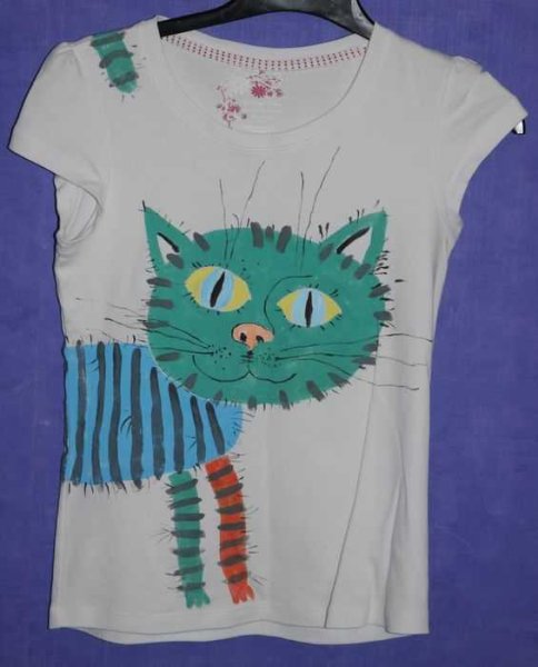 Майка с аппликацией