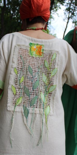Креативная вышивка на одежде