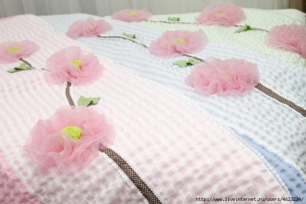Аппликация на постельное белье