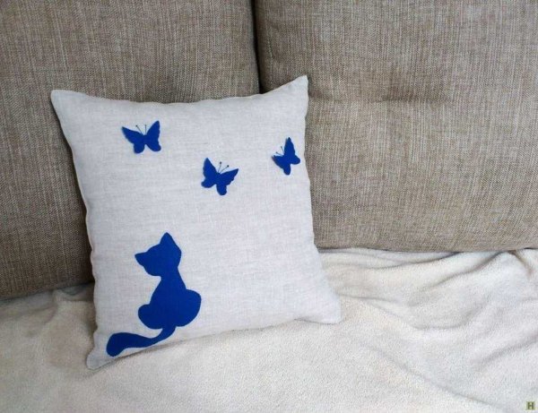 Маленькие декоративные подушки