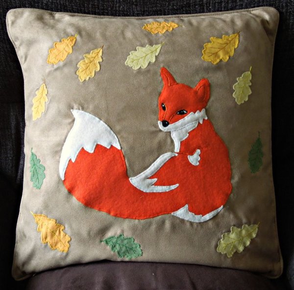 Аппликация на подушку