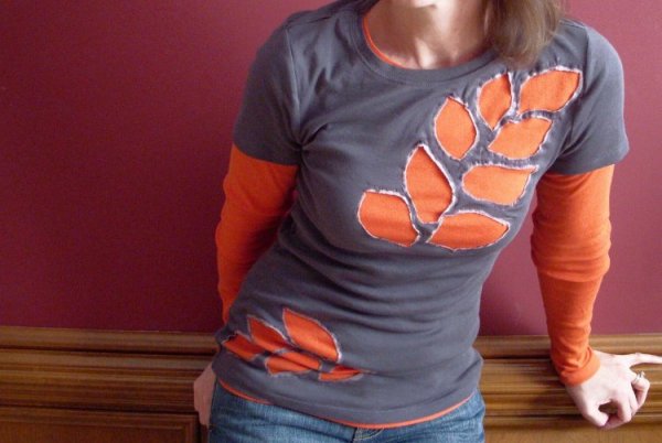 Аппликация на футболке