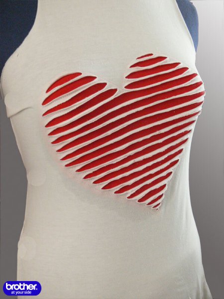 Креативные аппликации на футболке