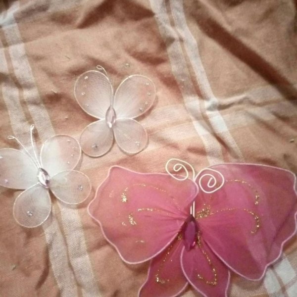 Декоративные украшения на тюль на дырках