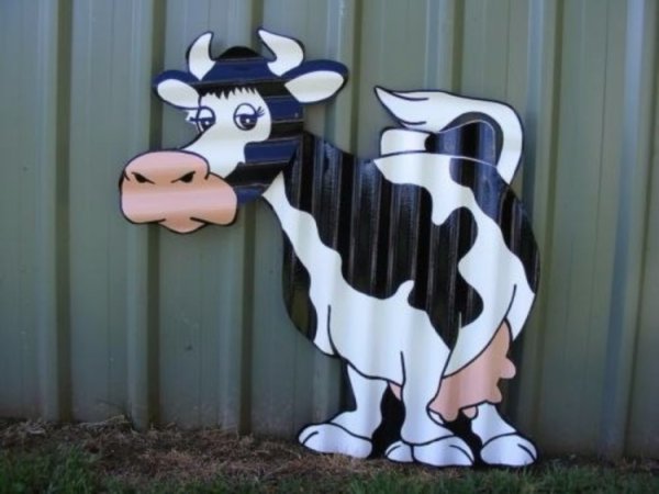 Фигурки для дачного забора