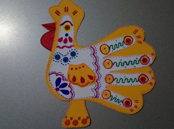 Дымковский петух из ладошки