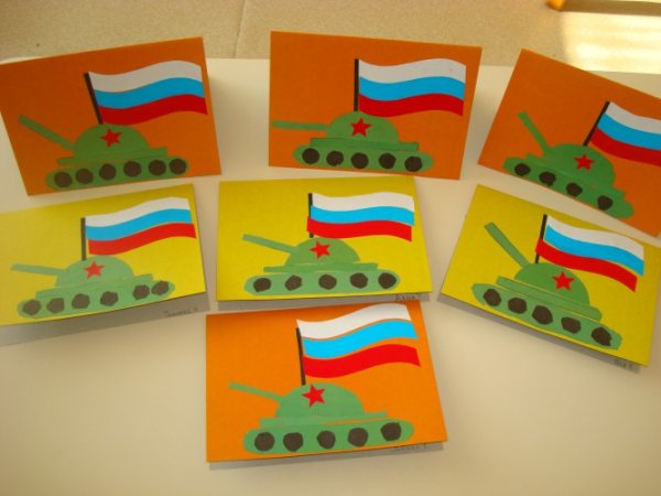 Поделки на 23 февраля младшая группа