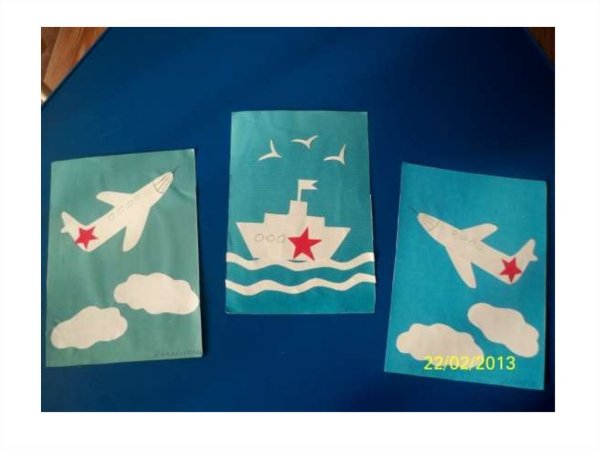 Аппликация ко Дню защитника Отечества в младшей группе