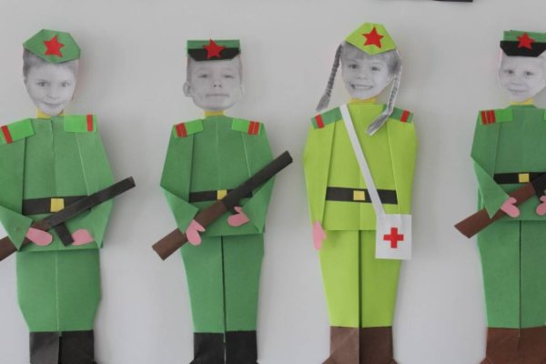 Поделка на 23 февраля в детский