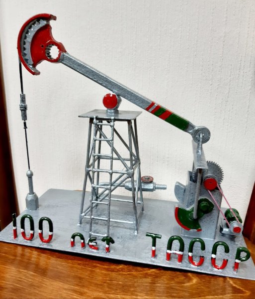 Нефтяная качалка поделка