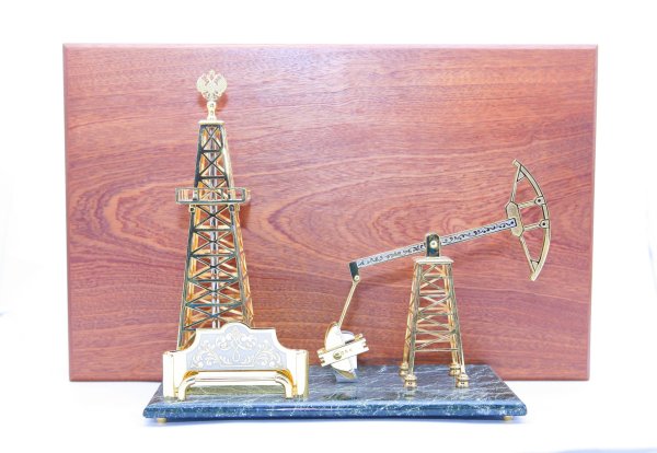 Нефтяная вышка своими руками