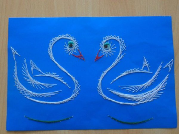 Изонить работы детей птицы