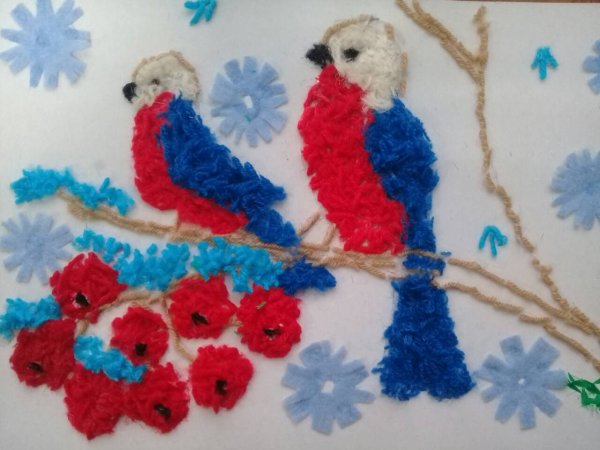 Аппликация из резаных ниток